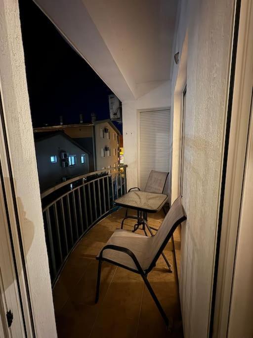 Long Royal Apartment Подгорица Екстериор снимка